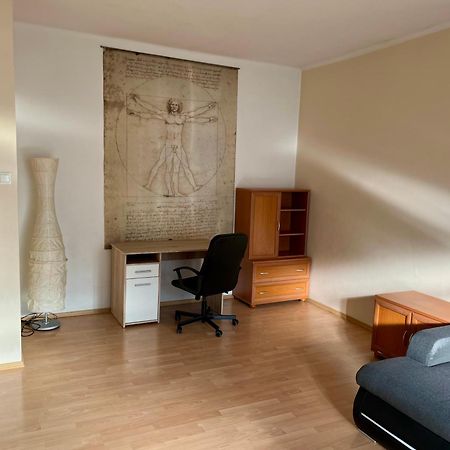 Victory Apartment Bratislava Esterno foto