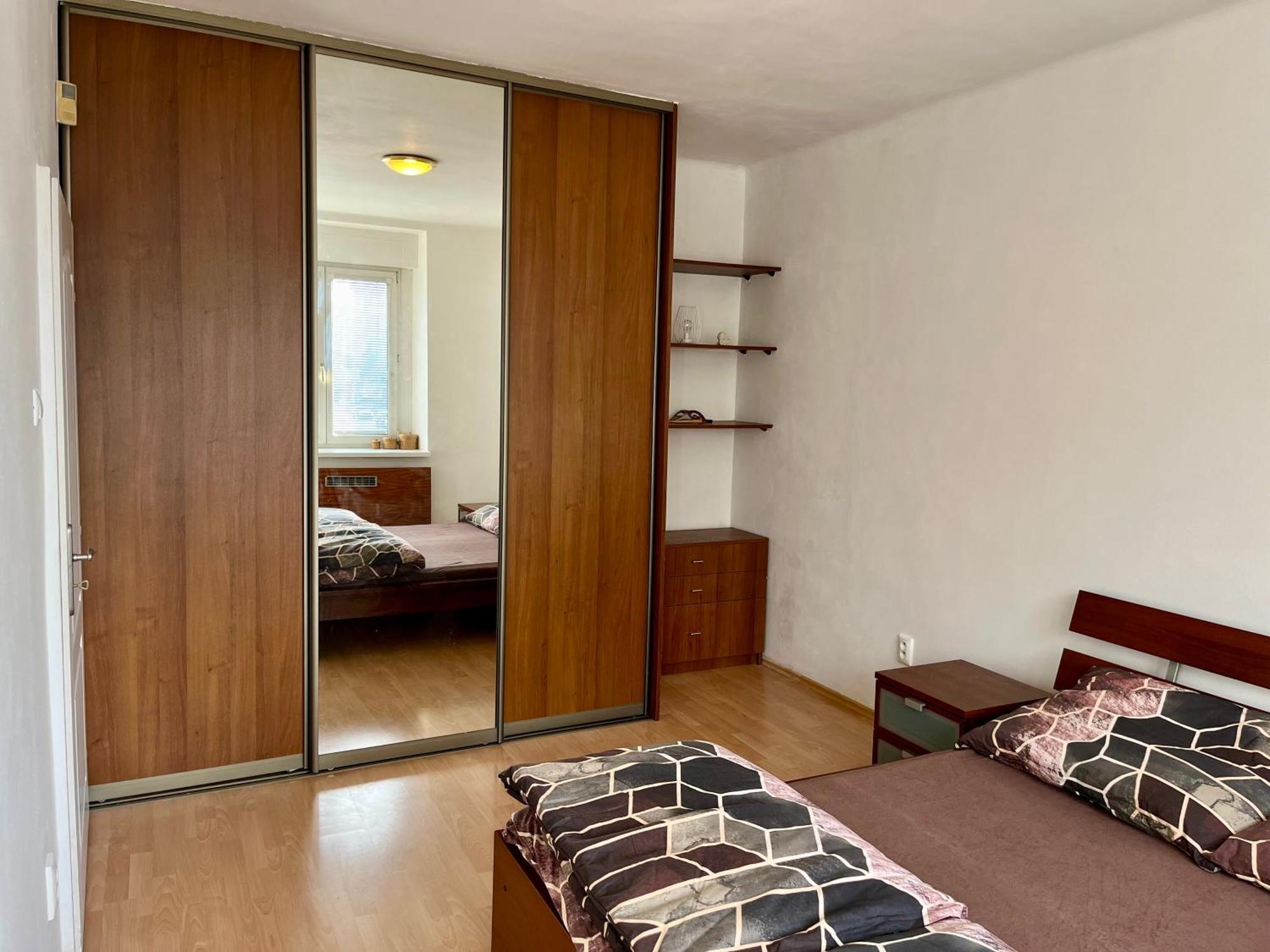 Victory Apartment Bratislava Esterno foto